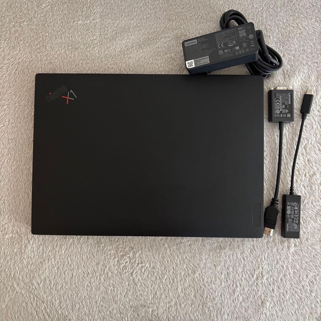 THINKPAD X1 CARBON 高級ノート型PC i5 12世代 16
