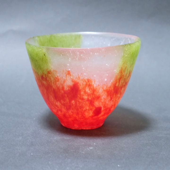 パート・ド・ヴェール　ぐい呑　朱色　ガラス作家　佐伯泰典作