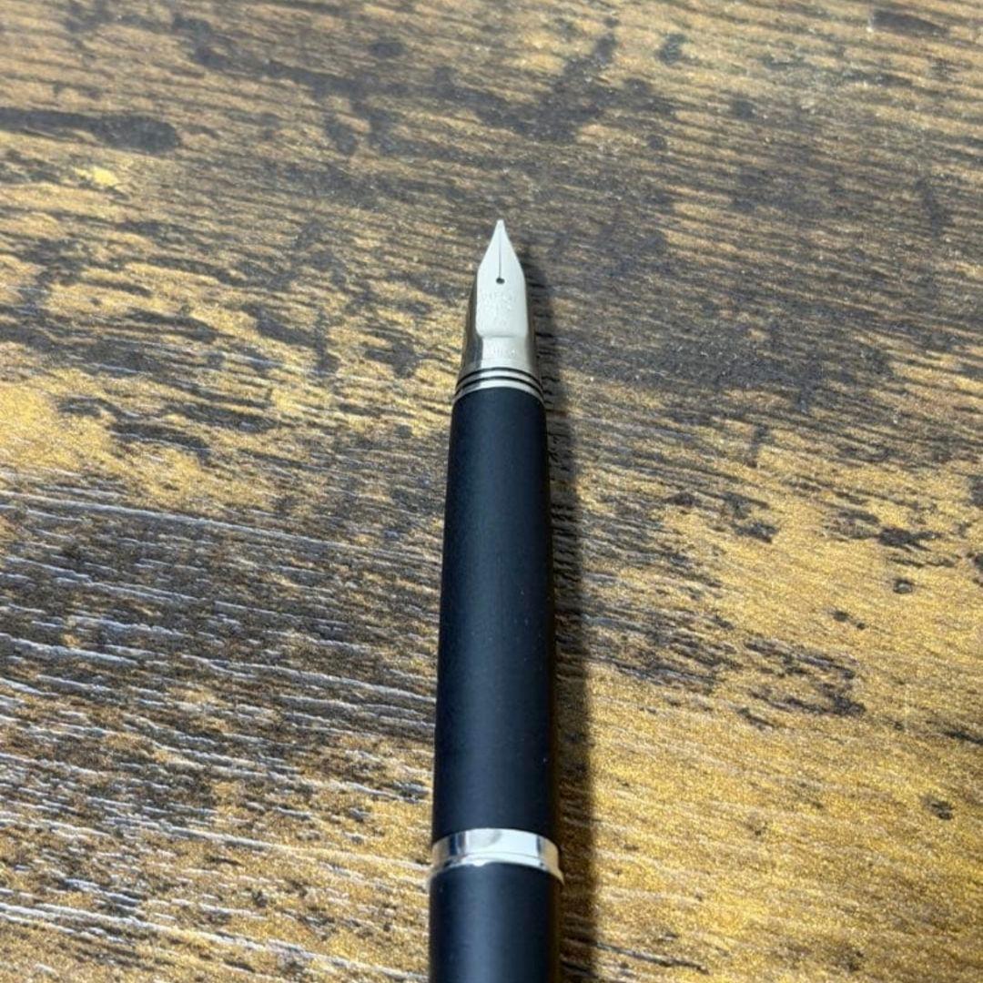 未使用　1975年製　艶消し　マットブラック　ミュー　パイロット　万年筆　中字