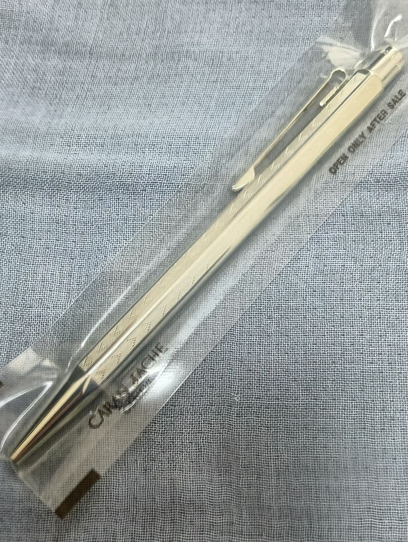 【新品未使用】Caran d'Ache エクリドール　シェブロン ボールペン