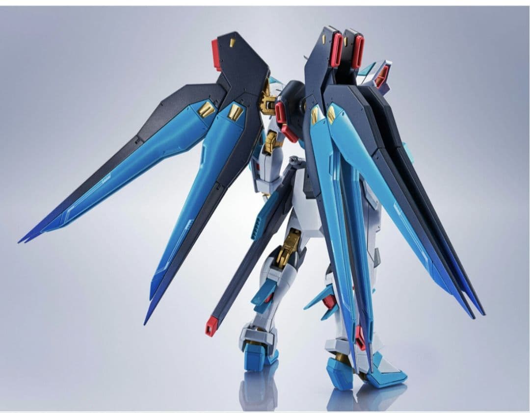 メタルロボット魂 STRIKE FREEDOM GUNDAM TYPEⅡ初音ミク