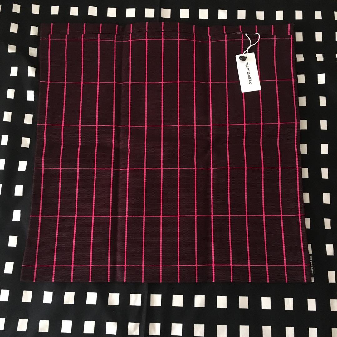 新品 マリメッコ Tiiliskivi クッションカバー　ティイリスキヴィ　2点