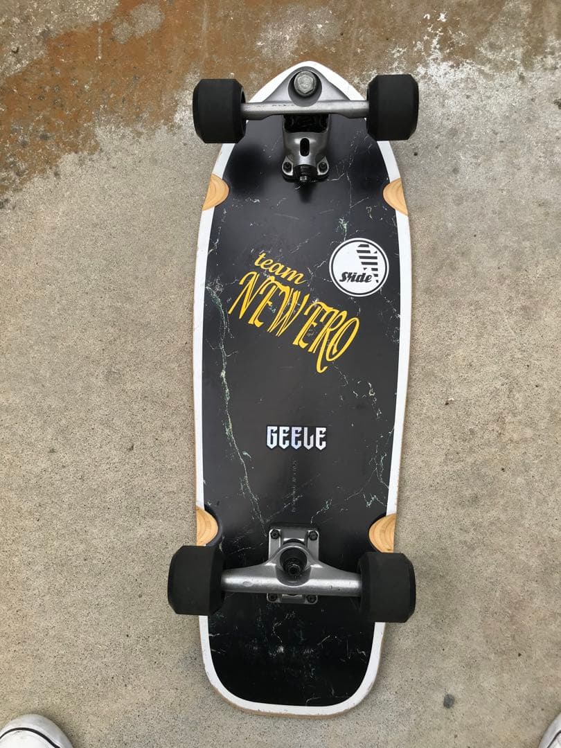 Slide New Retro スケートボード 30 x 10.25インチ