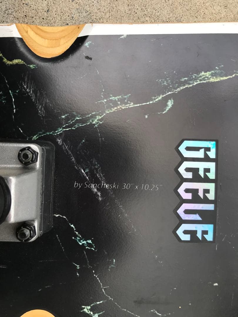 Slide New Retro スケートボード 30 x 10.25インチ