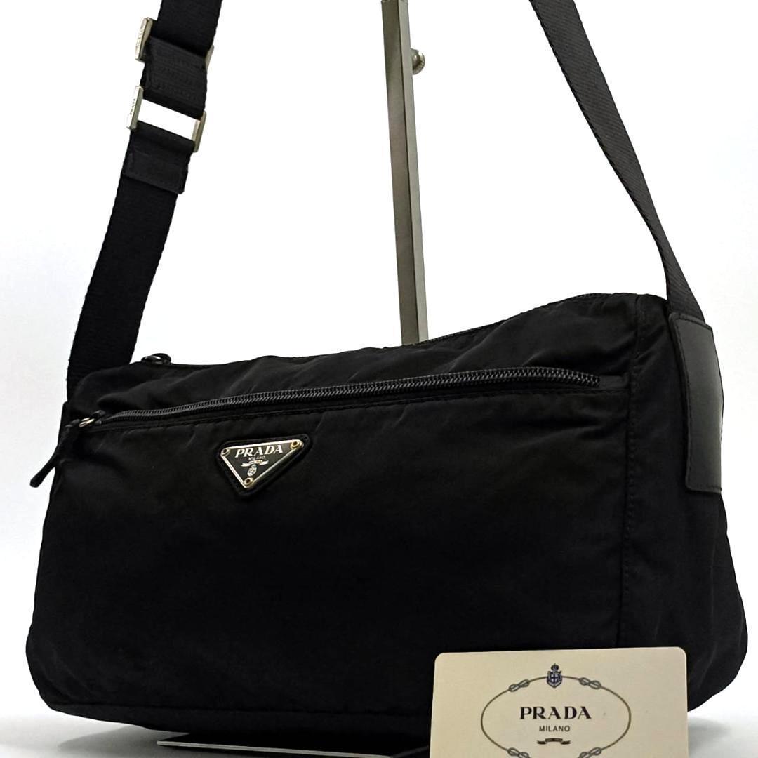 人気✨プラダ ショルダーバッグ カメラバッグ　三角ロゴ ナイロン 　レザー 黒