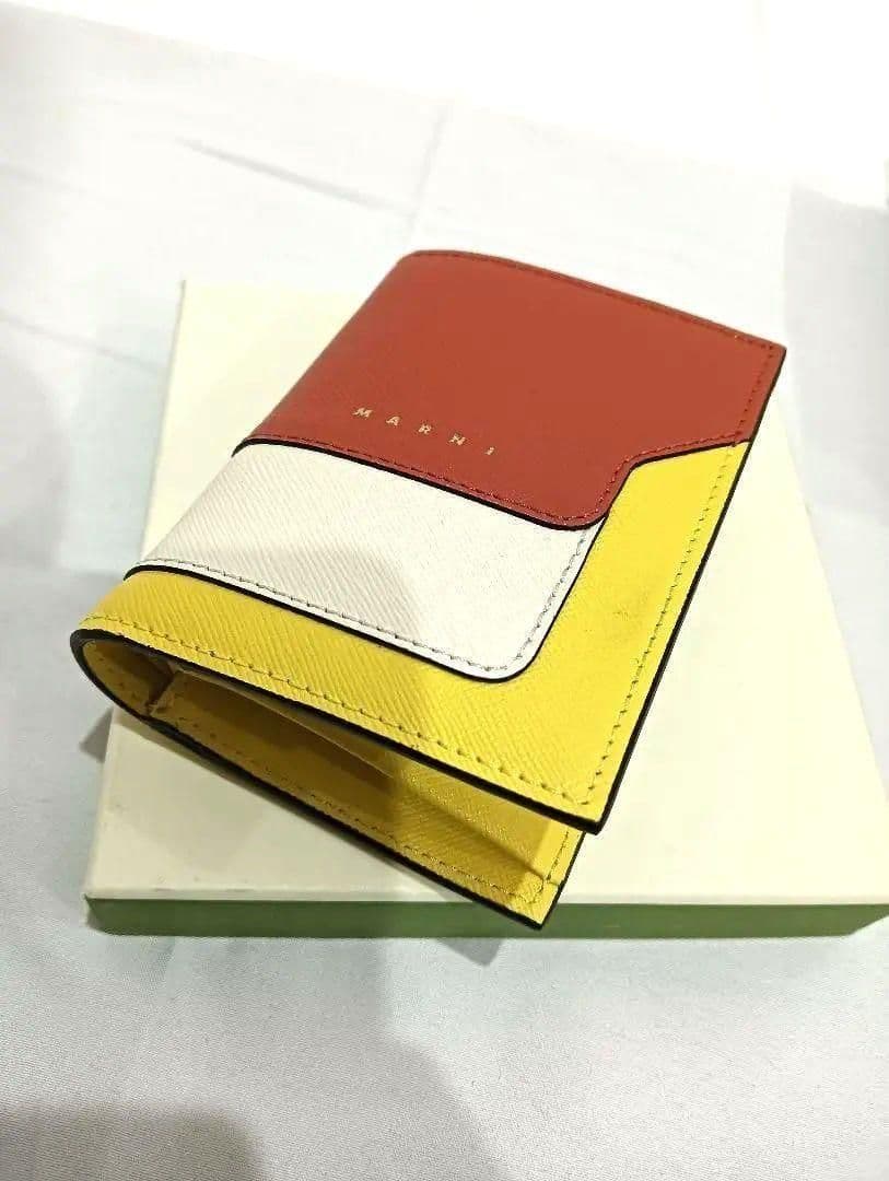 MARNI マルニ 2つ折り財布 ブラウン イエロー