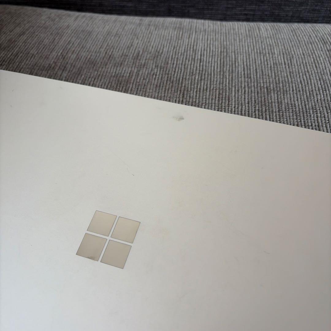 【美品】Microsoft Surface Laptop 1769