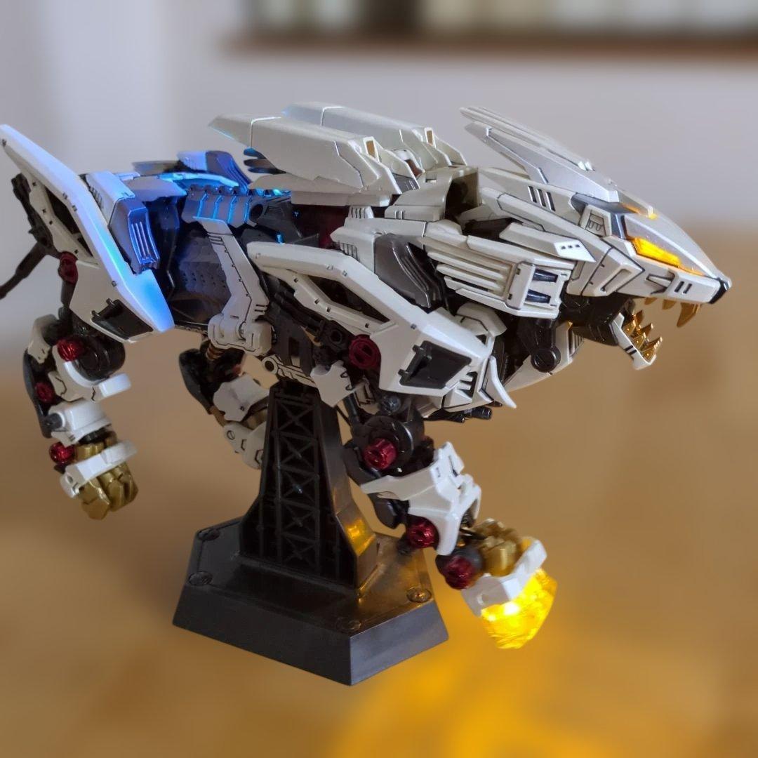 ケ*ン様 ゾイド　AZ-01 ライガーゼロ　全塗装　LED電飾改造　完成品