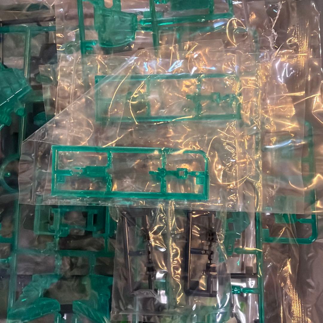 PG ユニコーンガンダム バンシィ 最終決戦　開封　新品ではありません。