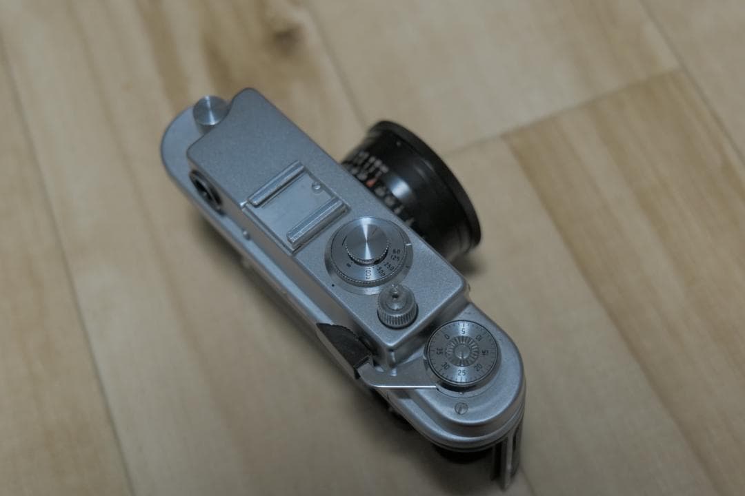 ゾルキー 4K, Zorki 4K カバー付き