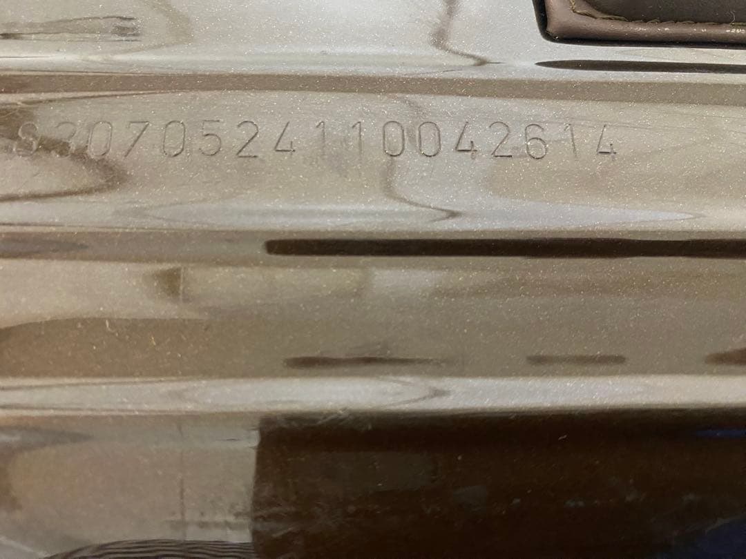 リモワ　サルサデラックス4輪