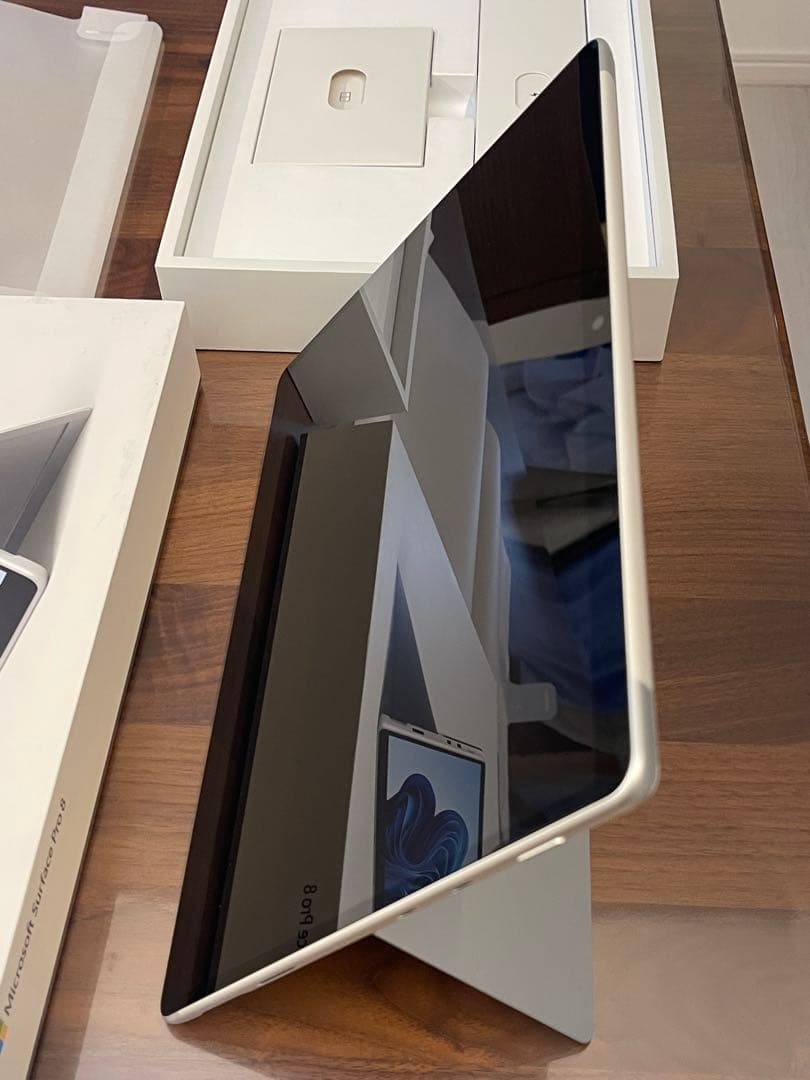 ★凄いぞ★Microsoft Surface Pro 8★シルバー 13インチ★