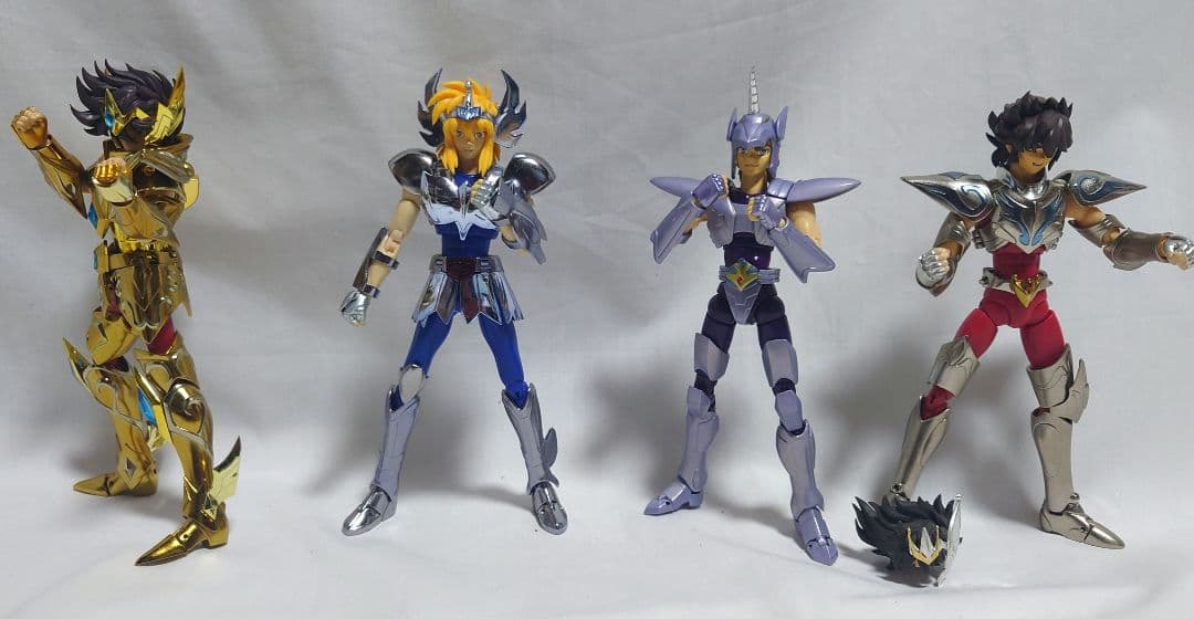 聖闘士聖衣神話　初期青銅　キグナス　氷河　ユニコーン　邪武　星矢　Ω