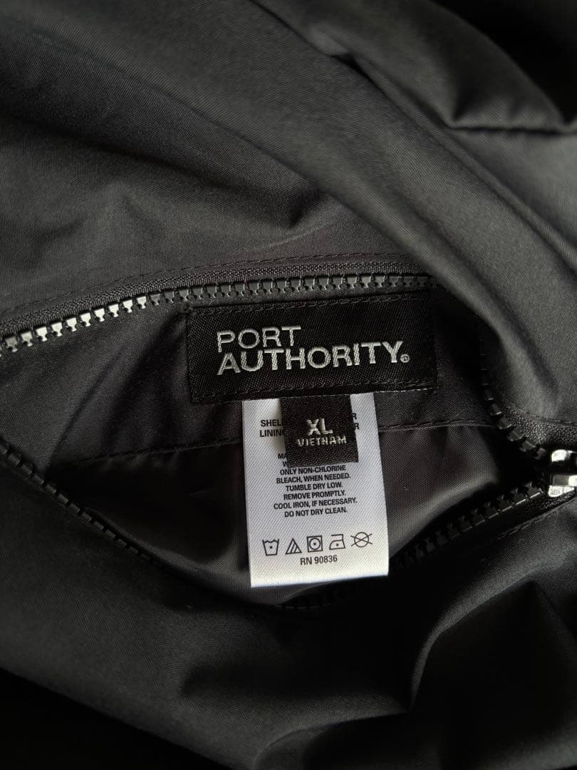 極美品 700fillリバーシブル フリース ベスト ブラック