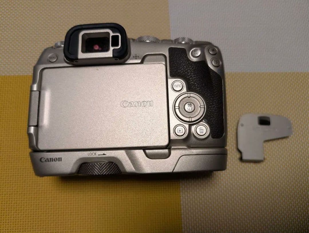 Canon EOS RP ミラーレス一眼 ゴールド