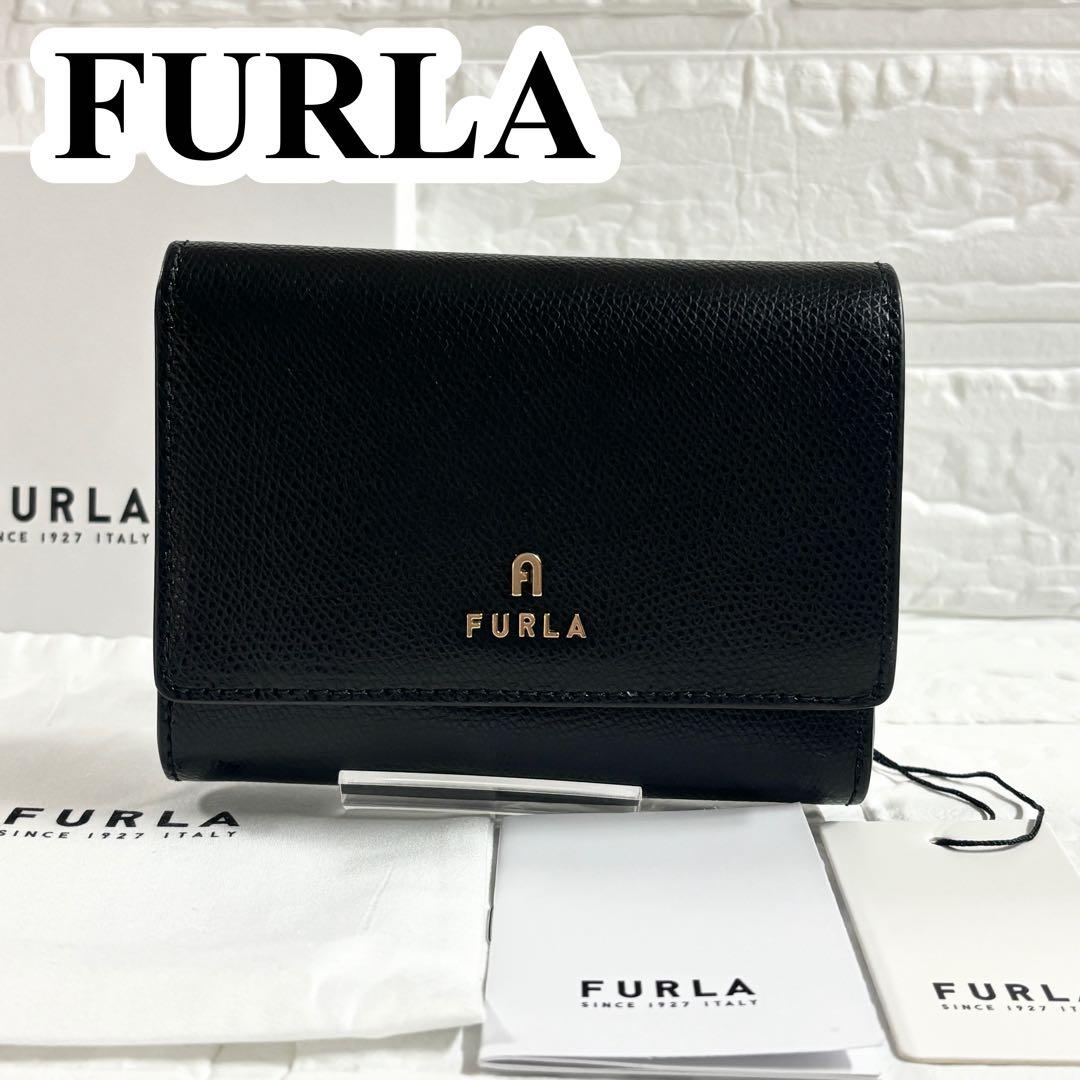 【極美品】フルラ　カメリア　コンパクト財布　M　二つ折り　ブラック