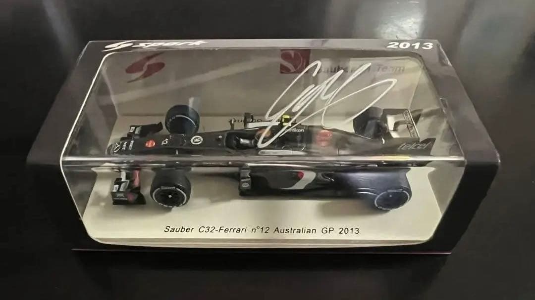 F1 Sauber 2013 オーストラリアGP グティエレスサイン入り1:43