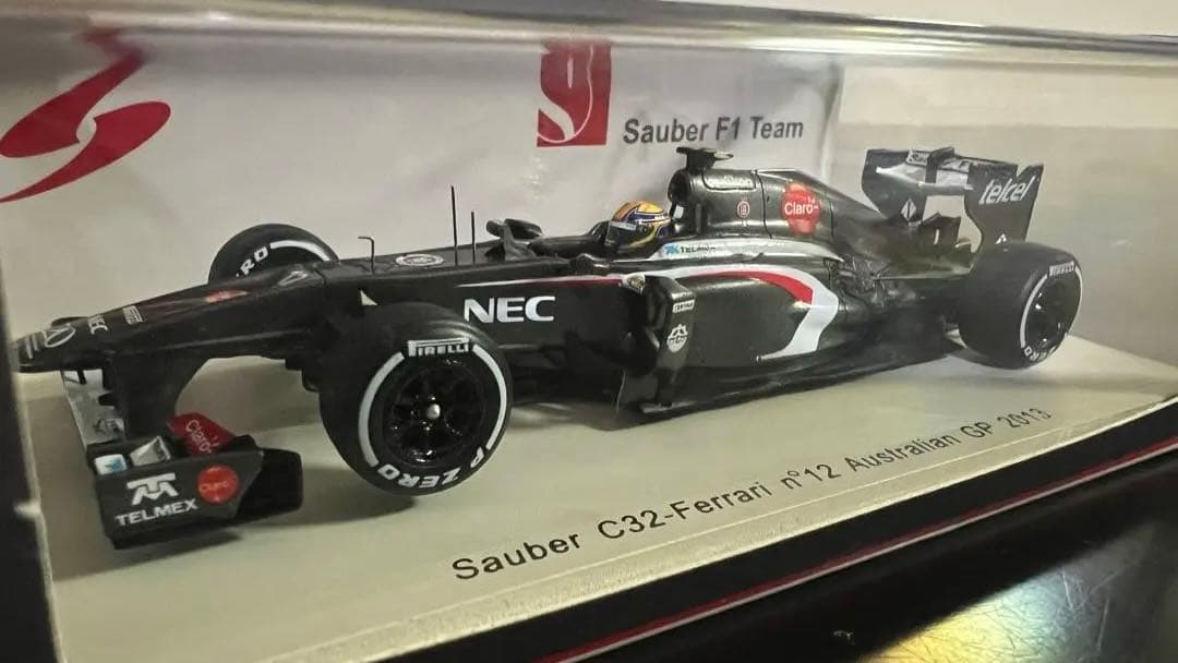 F1 Sauber 2013 オーストラリアGP グティエレスサイン入り1:43