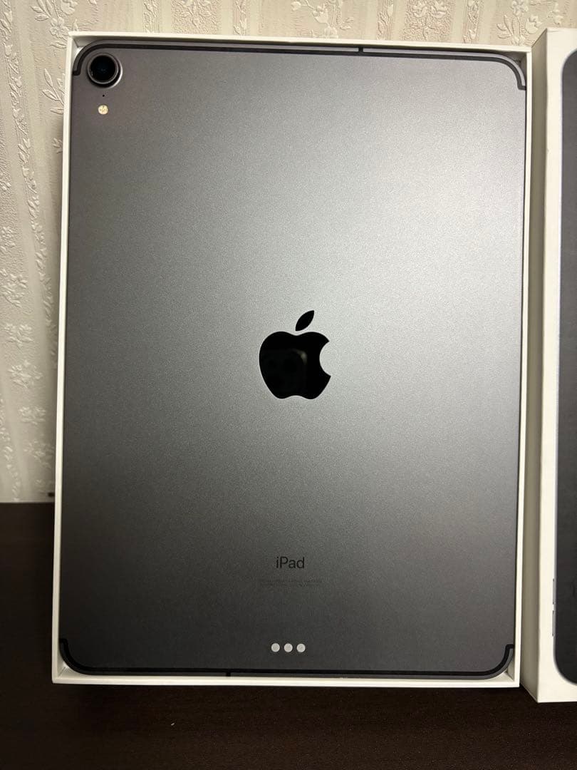 iPad Pro 11インチ 第1世代 64GB セルラーモデル