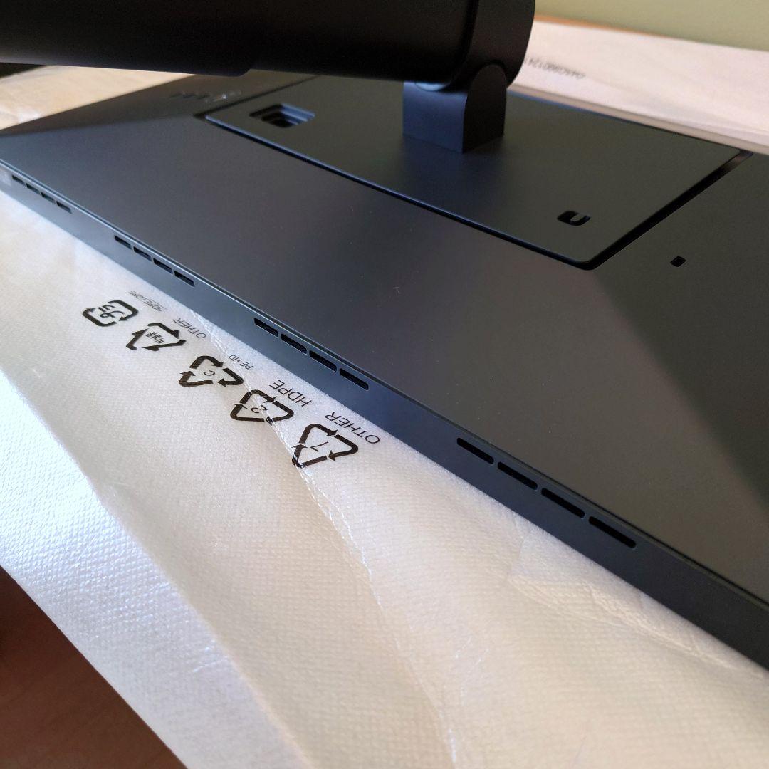 23.7インチUltraFine™ 4Kモニター 24MD4KL-B