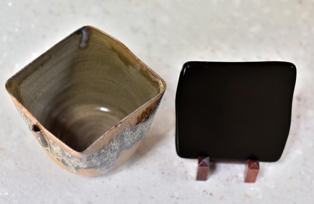 値下げ、十四代赤楽造　高取管耳水指角型　【極上品】水差　お茶道具/共箱