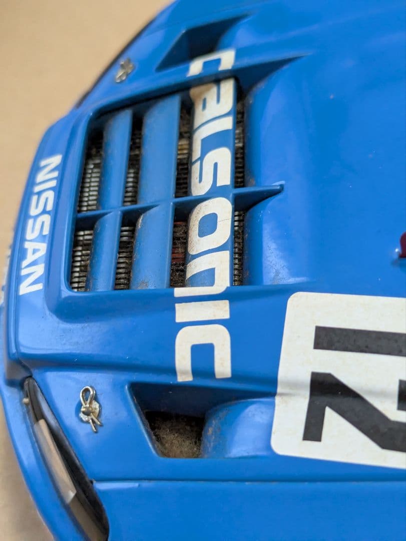 オートアート1/18 JGTC 2002 カルソニック スカイライン