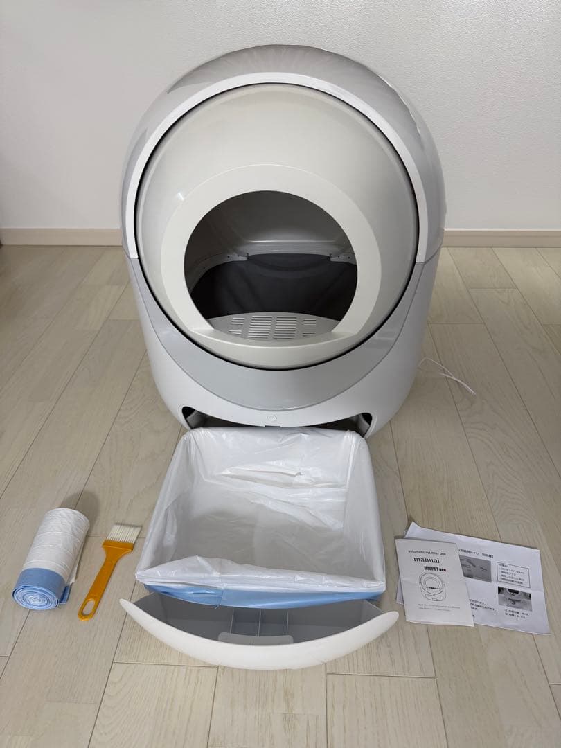 新品未使用　全自動猫トイレドーム型　自動猫用トイレ