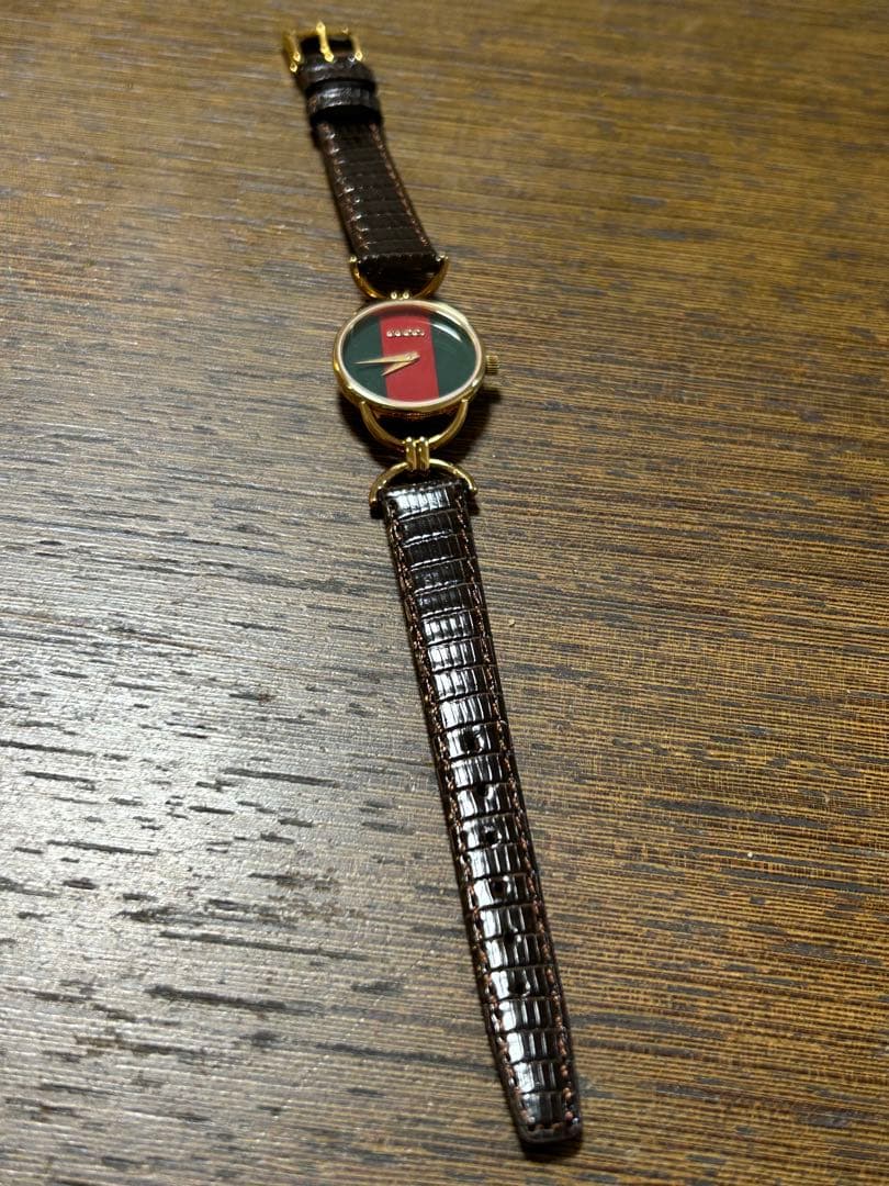 【未使用品】GUCCI革（リザード）ベルトアナログ時計
