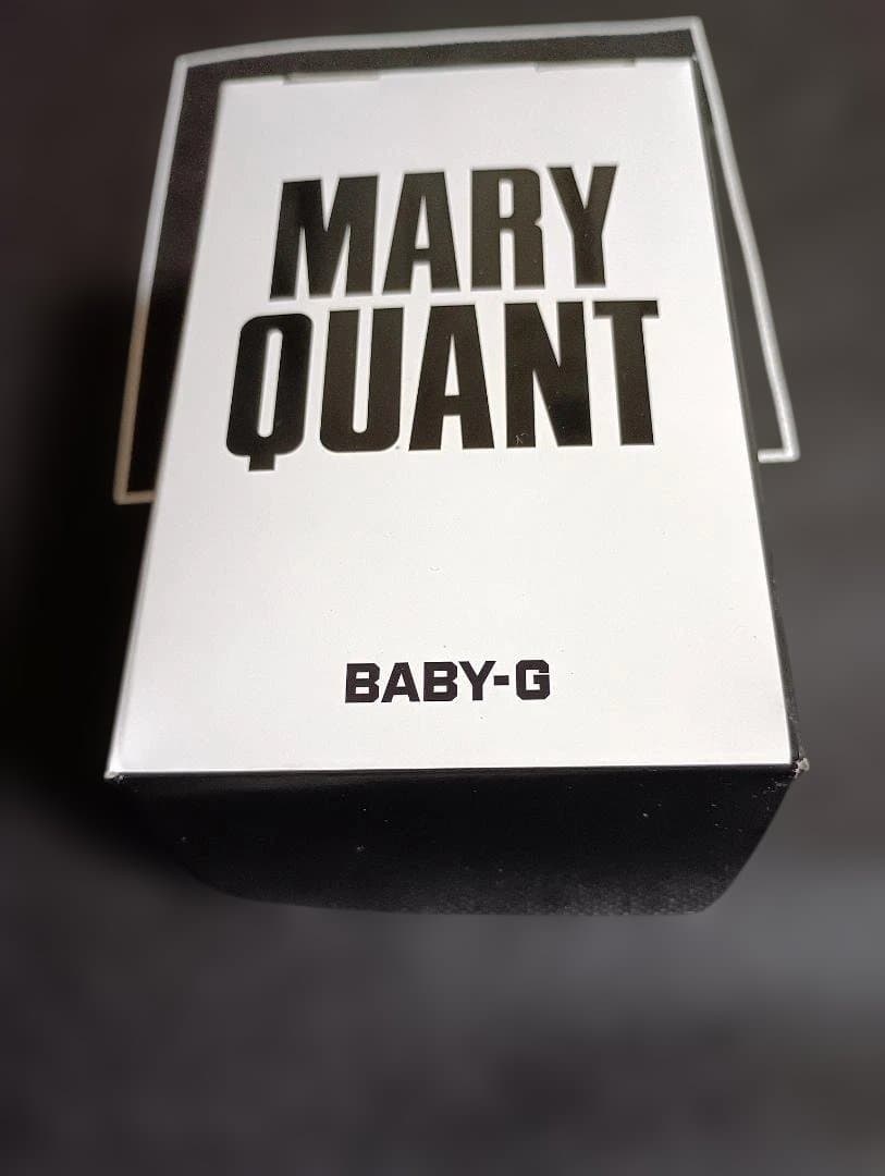 マリークヮント腕時計