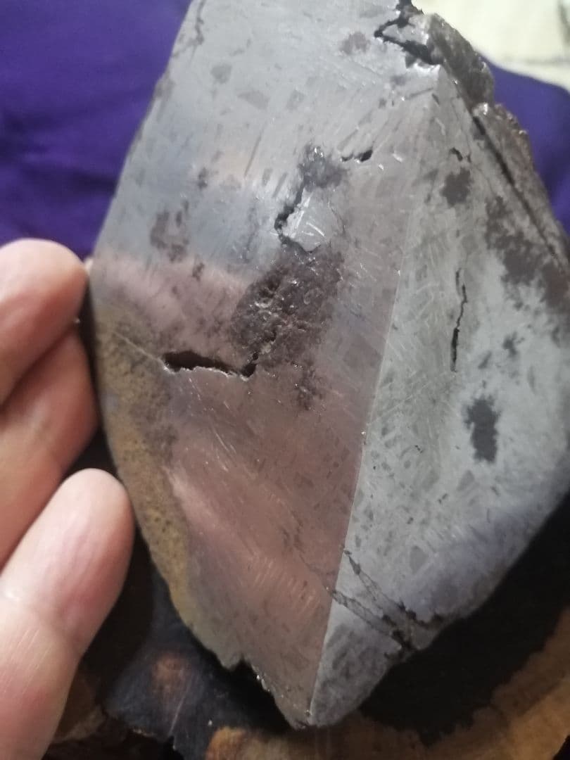 ★【ジャッキー】『超隕石』鉄隕石　隕石原石 1968g 隕石内部。