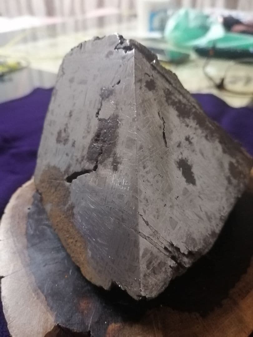 ★【ジャッキー】『超隕石』鉄隕石　隕石原石 1968g 隕石内部。