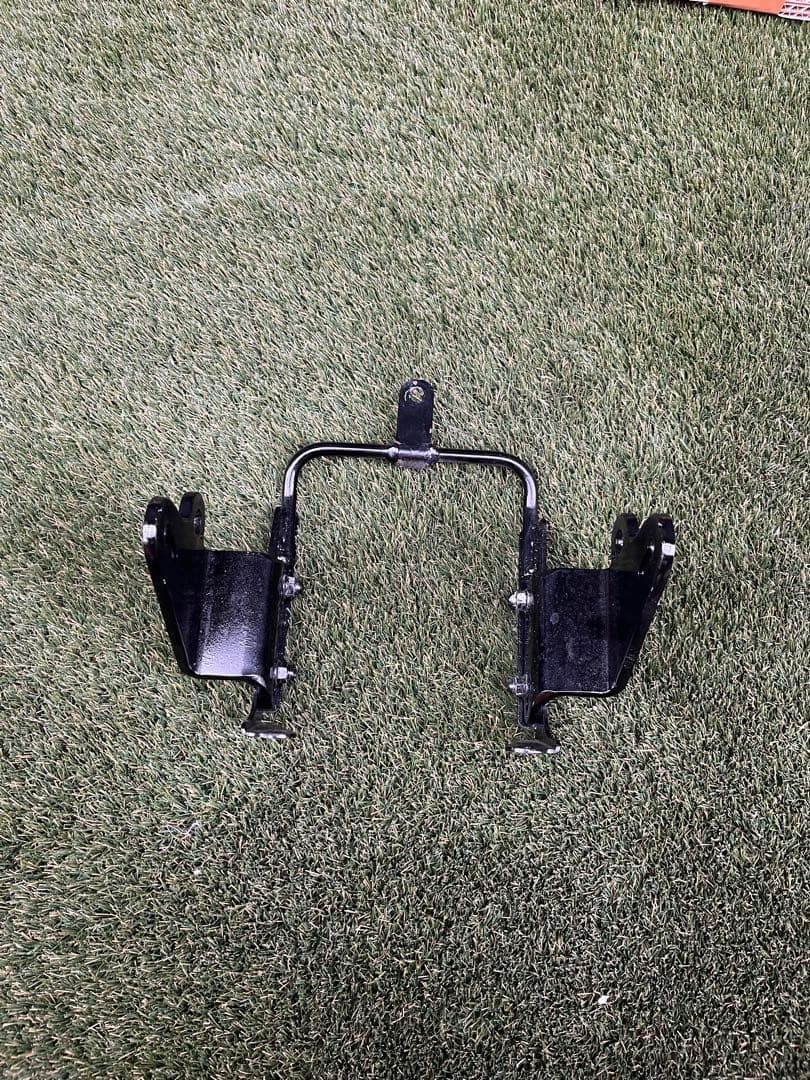 カワサキ　ゼファー400 ライトステー　純正