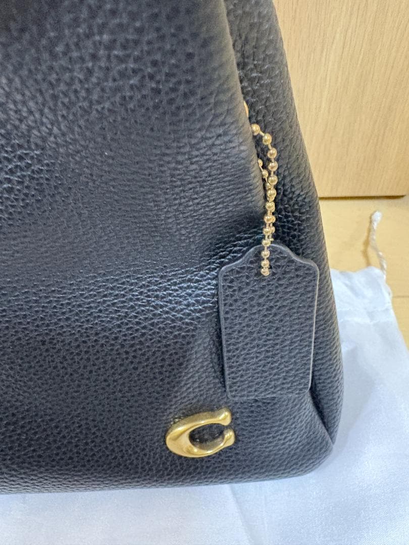 COACH ブラックレザー ハンドバッグ ZB0072