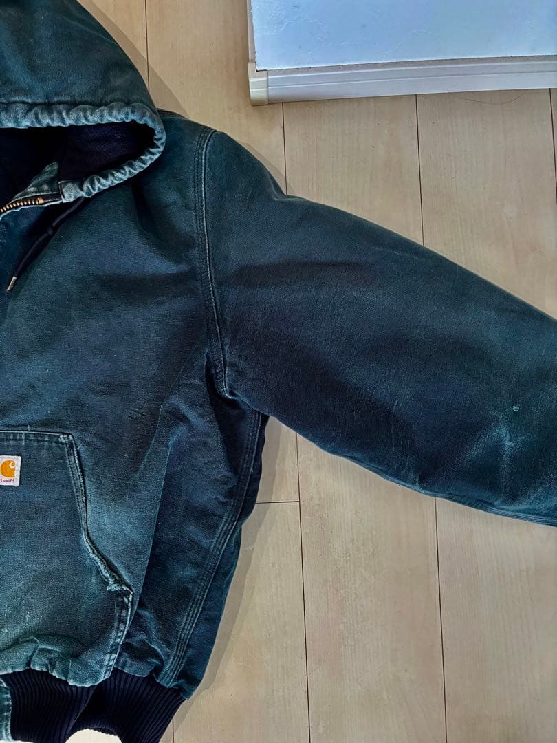 Carharttアクティブジャケット 正月限定値下げ⭐️