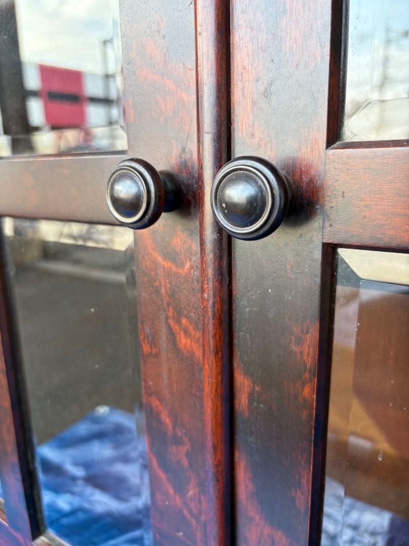 【木製ガラスキャビネット】レトロ収納棚／ガラス扉＆引き出し付き