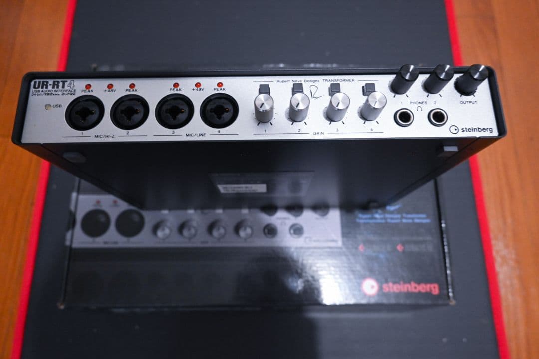 Steinberg UR-RT4 オーディオインターフェイス