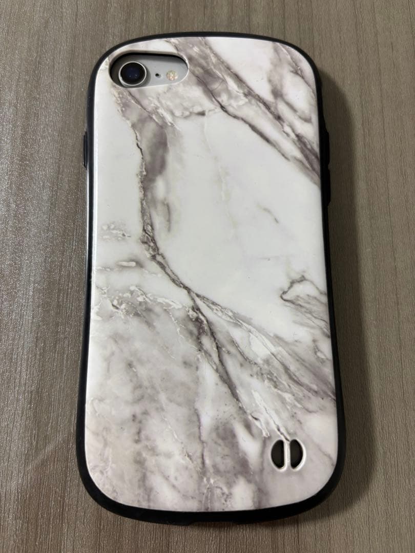 ぽ*い様 iphone8 64GB シルバー