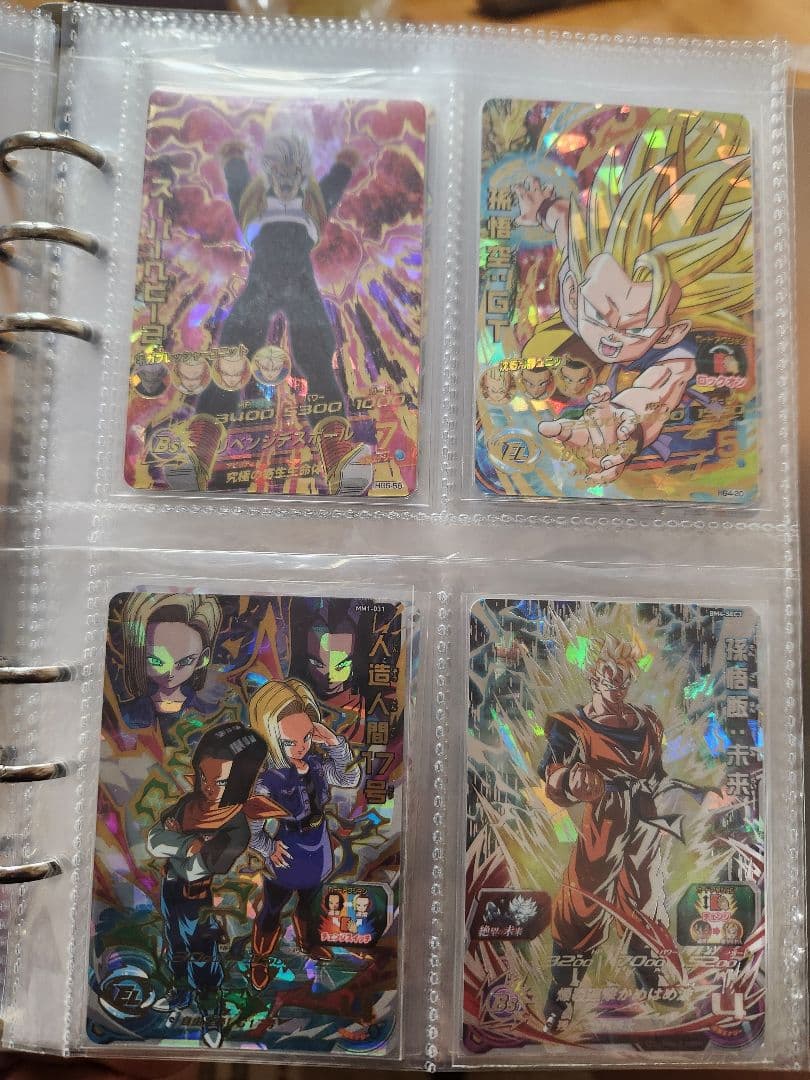 B.ドラゴンボールヒーローズまとめ売り。