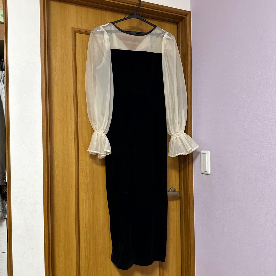 Chico ブラックドレス フリル付きシフォン袖 新品に近い