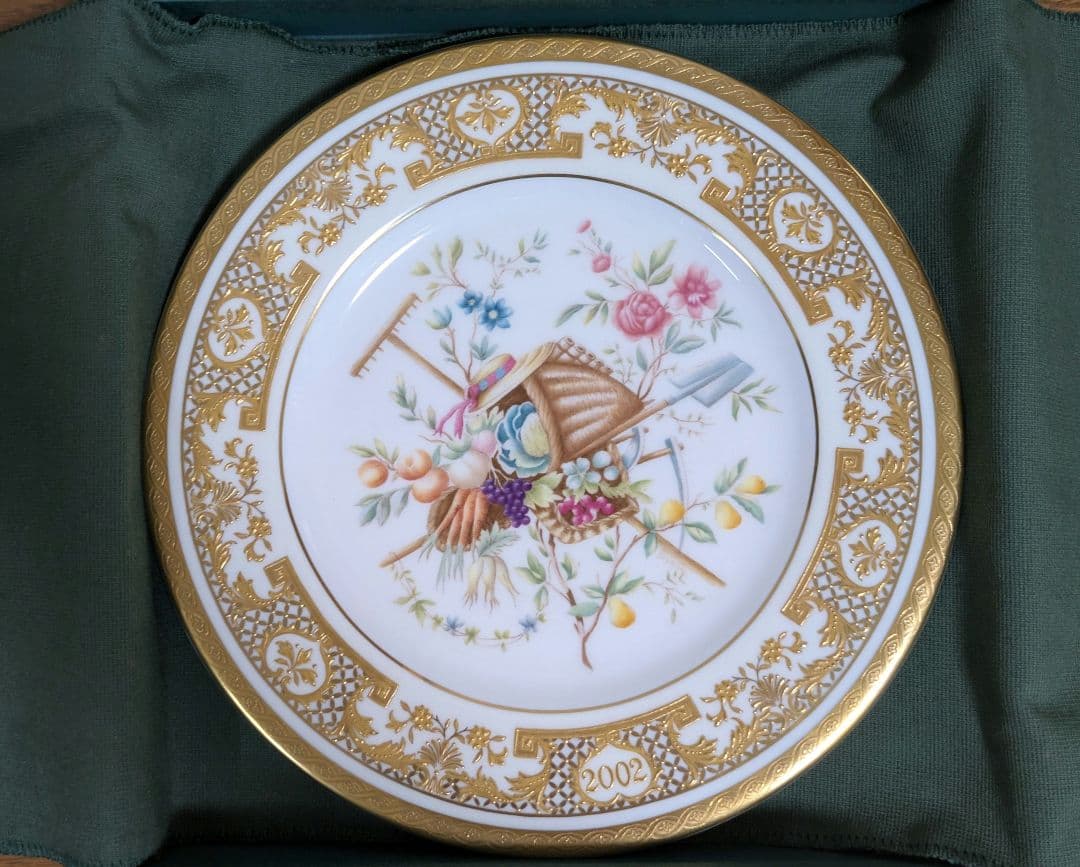 世界限定50枚 ミントン　イヤープレート 2002　23センチ　ロイヤルドルトン