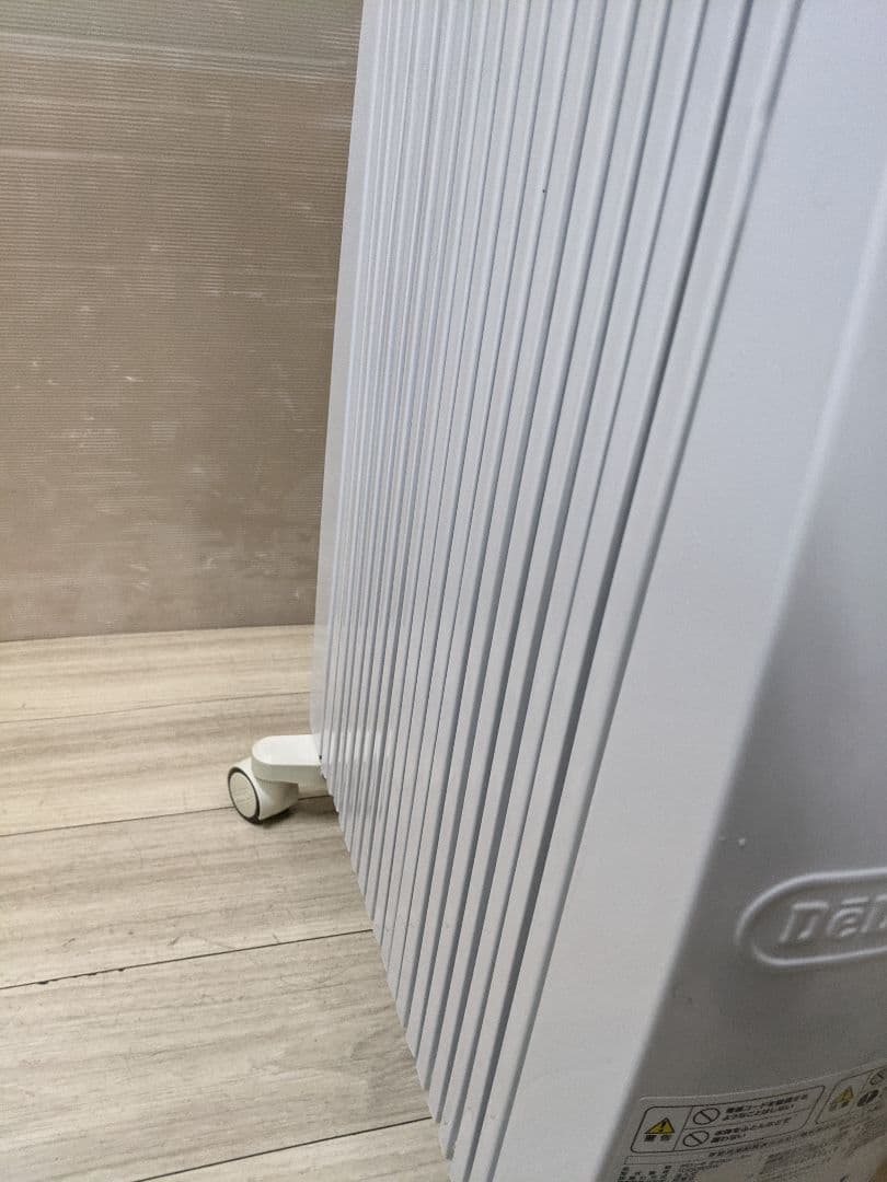 DeLonghi デロンギ ドラゴンデジタル TDD0915W オイルヒーター