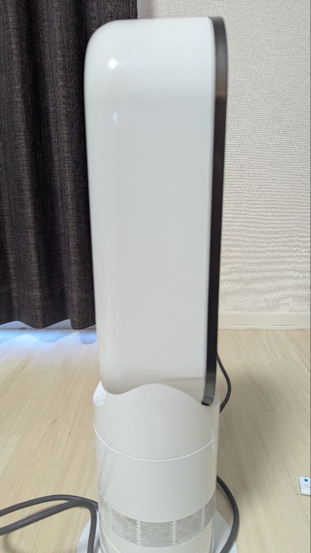 ダイソン扇風機　セラミックファンヒーター　AM09　2020年製