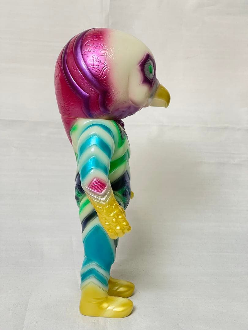 M1号 ガッツ星人 蓄光成型 GID ソフビ