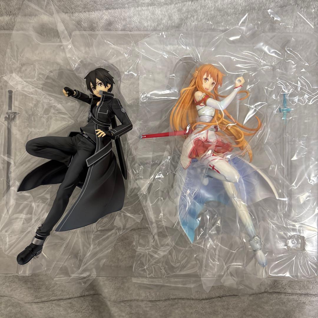 SAO 10th Anniversary キリト&アスナ　フィギュア