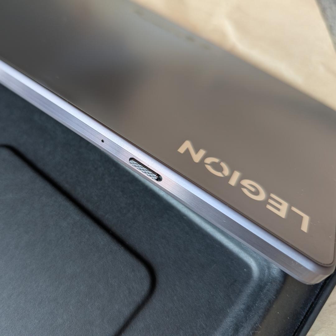 Androidタブレット本体 Lenovo LEGION Y700 TB-970F