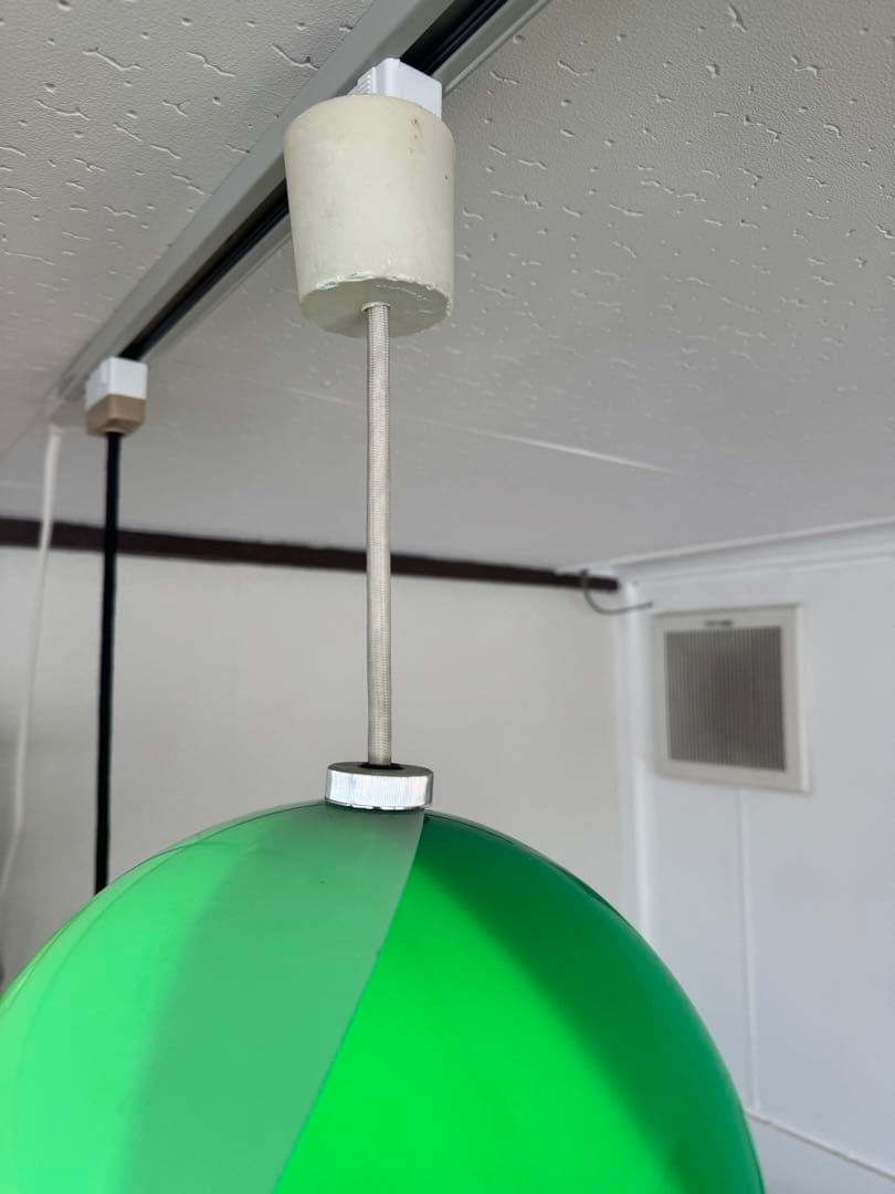 西*菜様 チューリップライト グリーン　昭和レトロ　照明 ペンダントライト