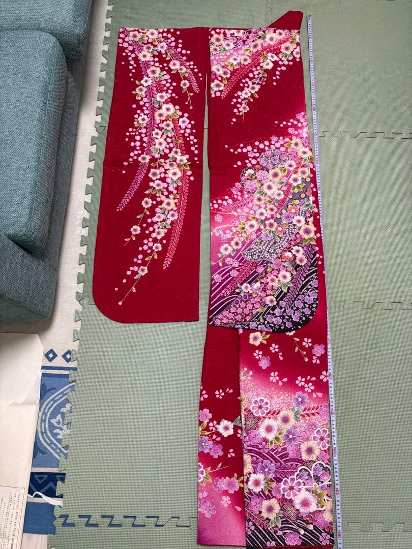 赤 花柄 振袖 着物　辻が花