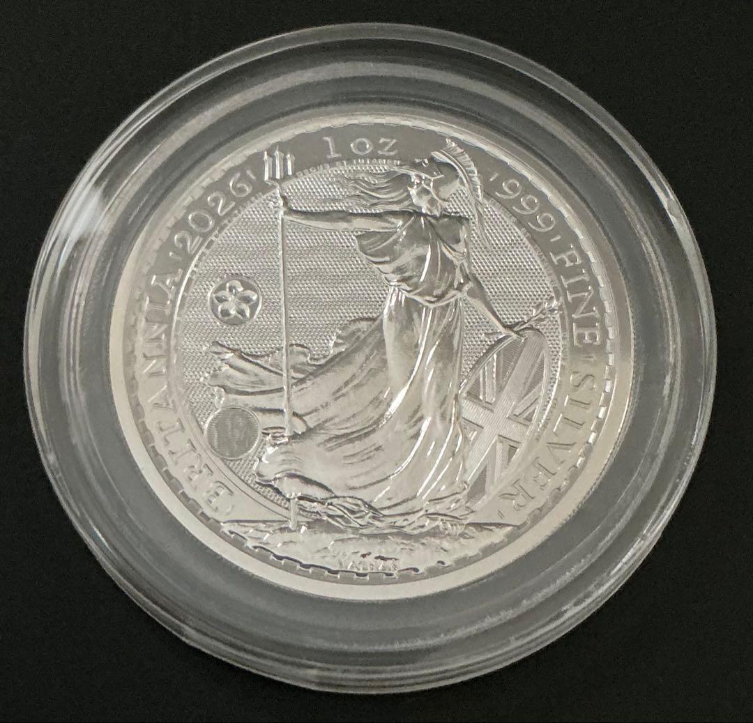 日本限定　桜ブリタニア　イギリス 2026 ブリタニア 1オンス 銀貨 白銀桜