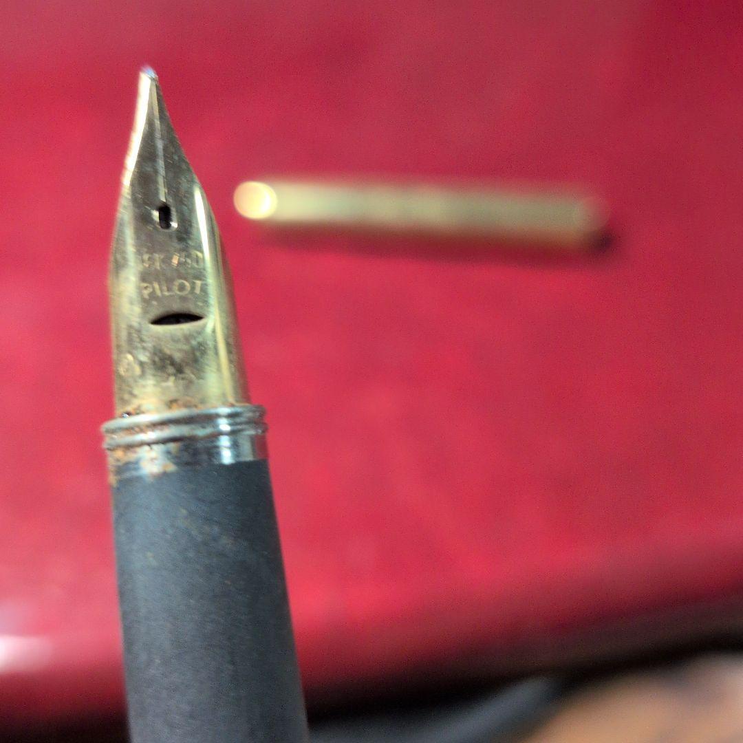 PILOT 万年筆 ゴールド 細字