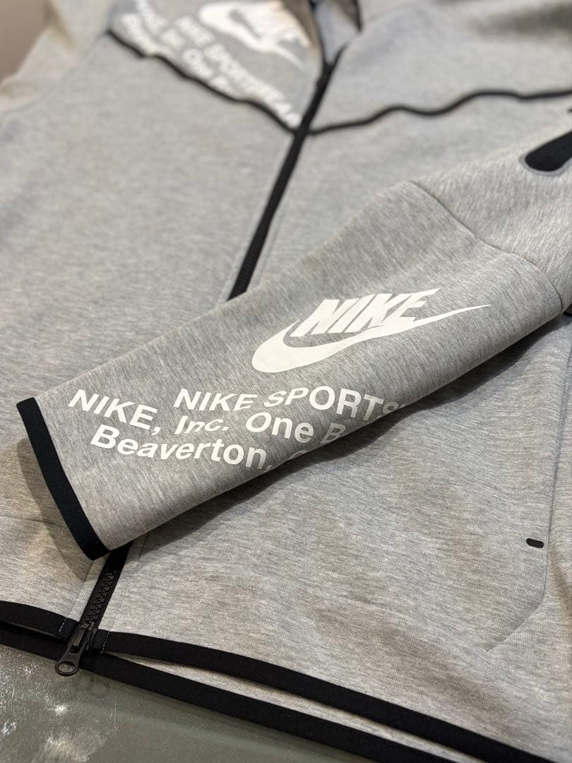 最終価格Nike テックフリースパーカー　2XL